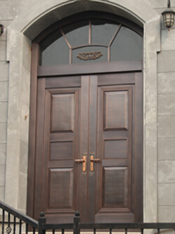 淄博对开铜门安装图片